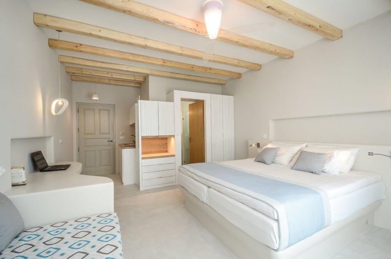 Antony Suites And Residences (Adults Only) Naxos City Екстериор снимка